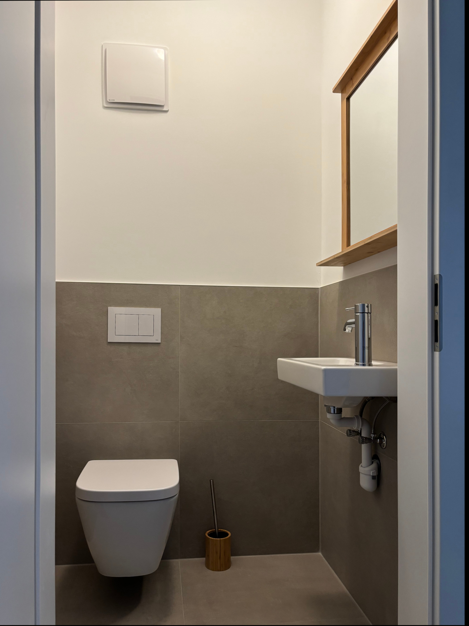 2025-02-28 17.10.48.jpg