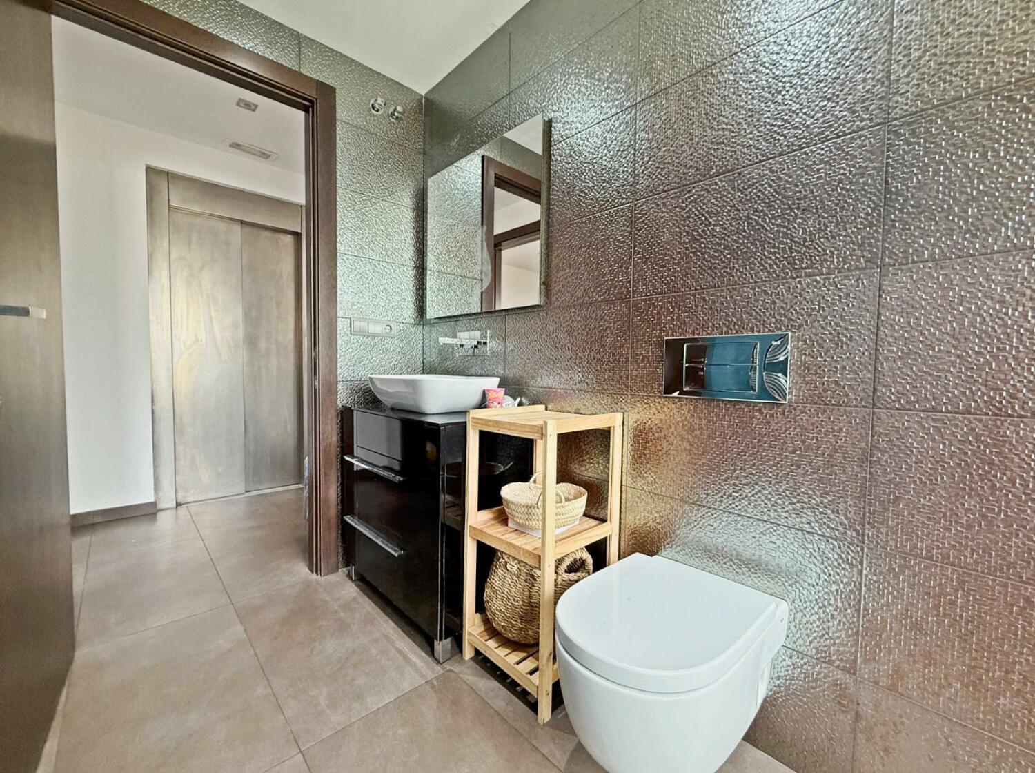 WhatsApp Image 2025-04-24 at 15.57.47 (4).jpeg