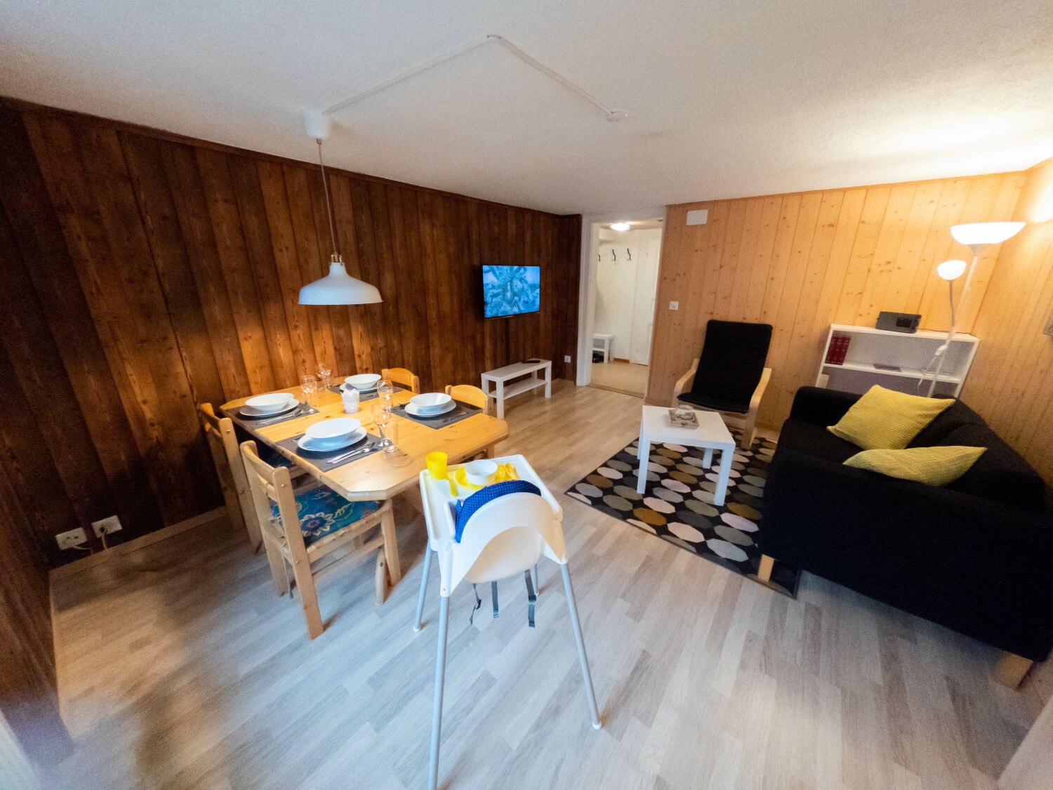 Ferienwohnung DG-17.jpg