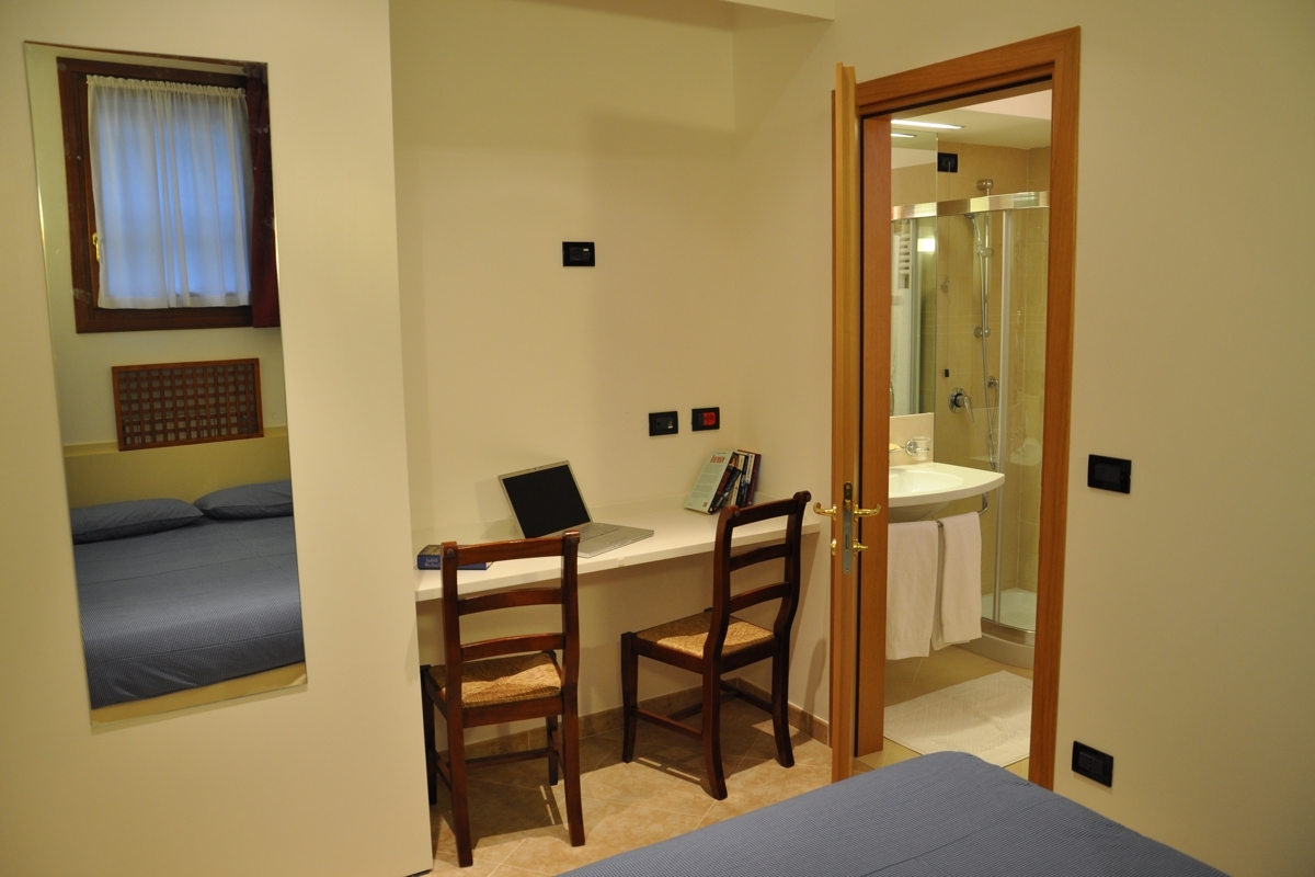 adriabella casa sanboldo appartamento manin 09 interni camera letto.jpg