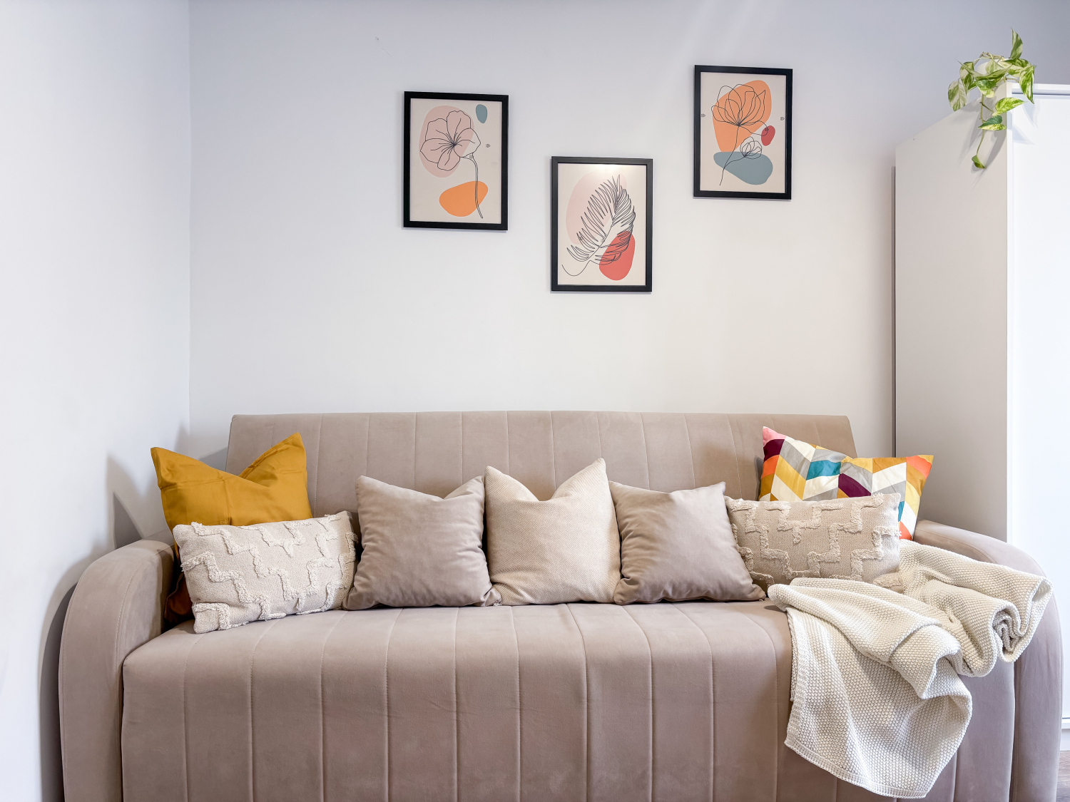 wjazd do budynkklatka schodowa nawrot 55a-12.jpg