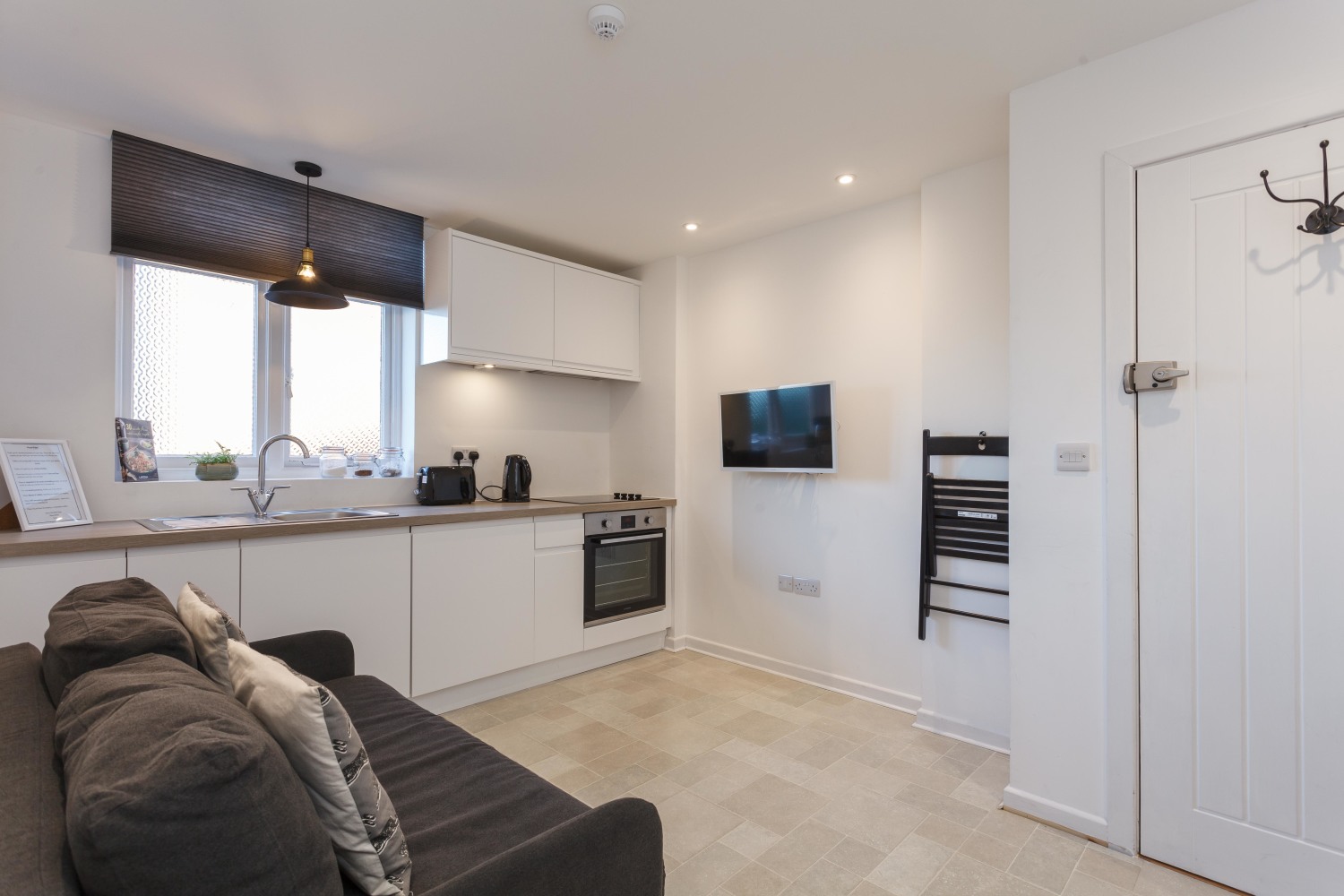 low res (15 of 24).jpg