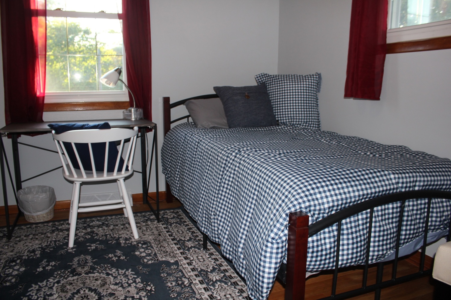 Bedroom 1 second twin bed.JPG