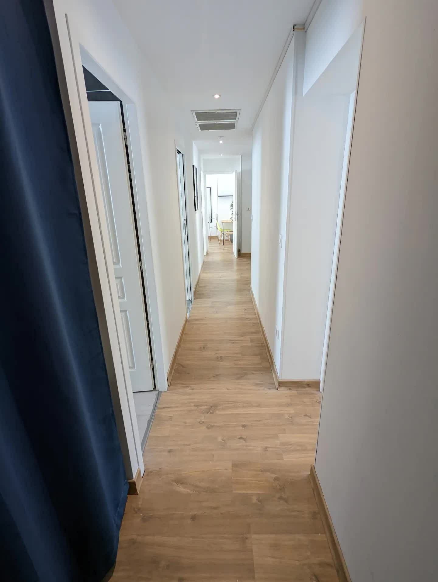 f0215f28-200f-4e4e-8d5b-4ccc33a1a384 [MConverter.eu].jpg