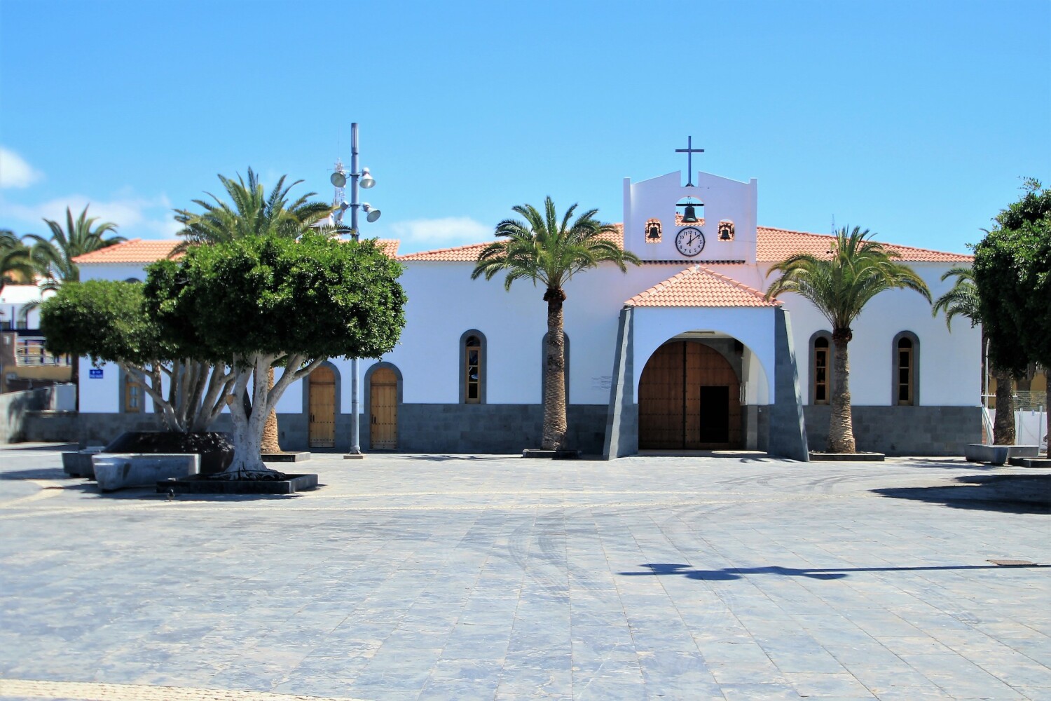 25Lokale kirken Arguineguin.jpg