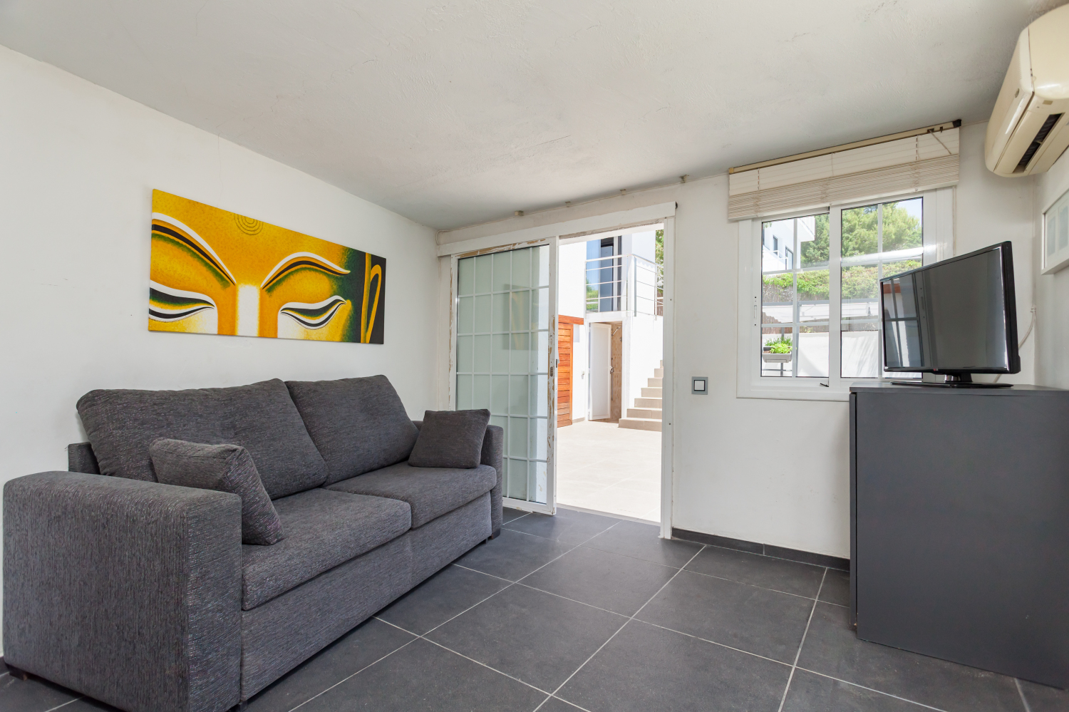 Toni Coll - Castelldefels - Av 342 2 - L - 02.jpg