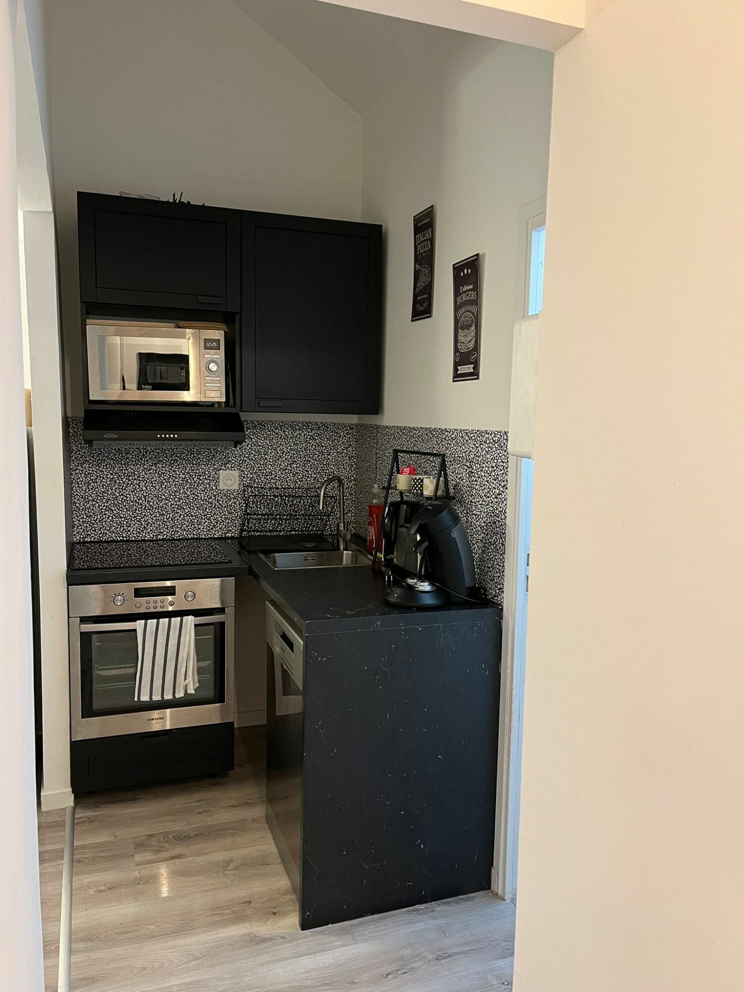 PHOTO-2024-02-11-21-05-01 2.jpg