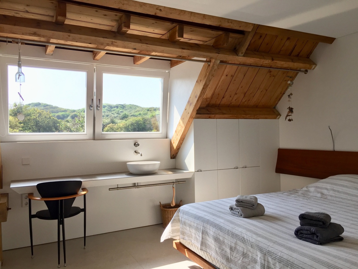 slaapkamaer_pompstation 6_vakantiehuis_Dishoek.jpg