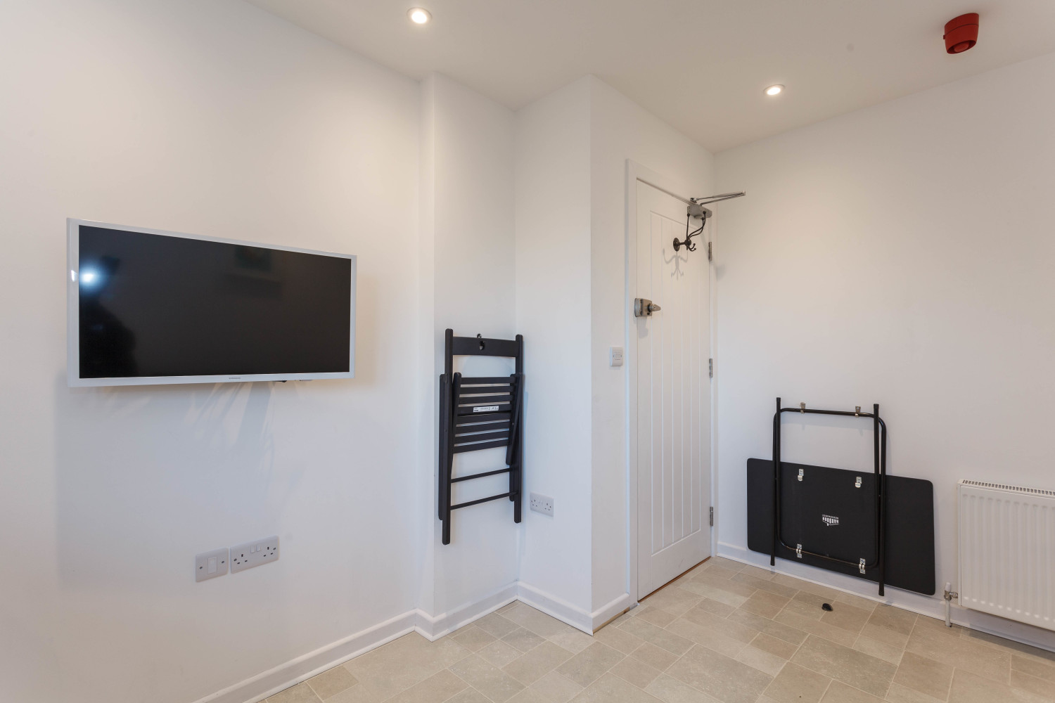 low res (18 of 24).jpg