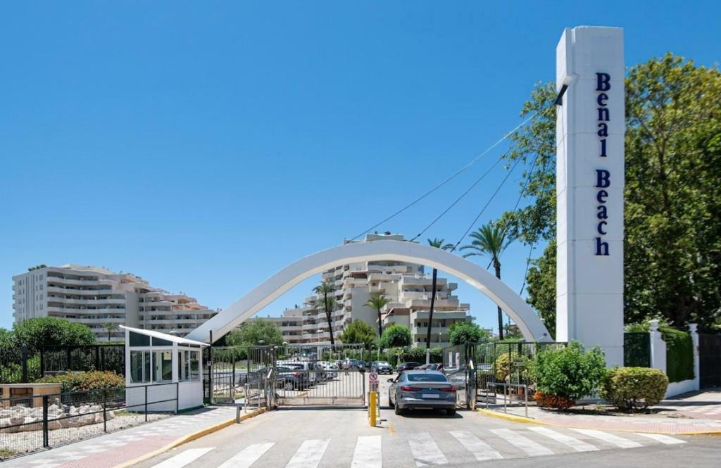 Entrada Complejo.jpg