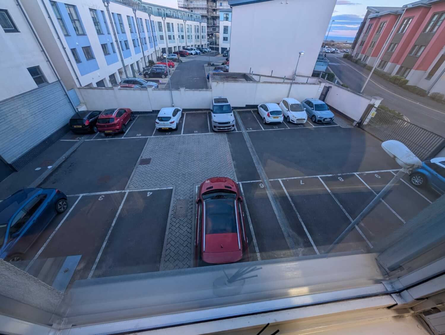 Parking.jpg