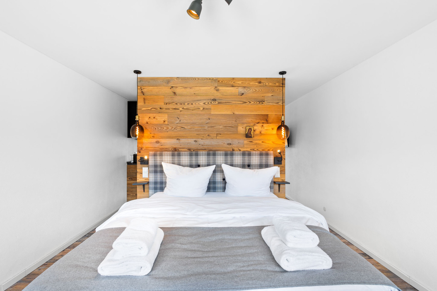 Soho Resort 09 - Deluxe Suite Ochsenhorn-38.jpg