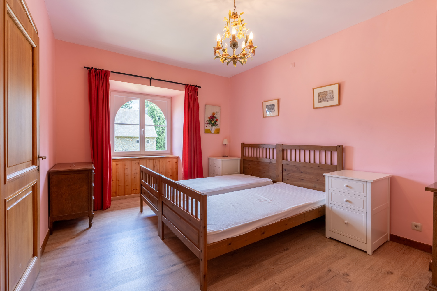 Fouine Cottage--19.jpg