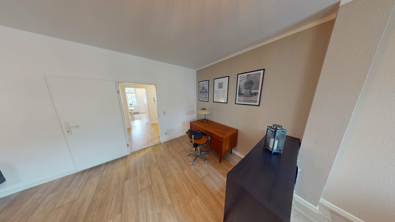 Hübschmannstr. 10 Wohnzimmer (2).jpg