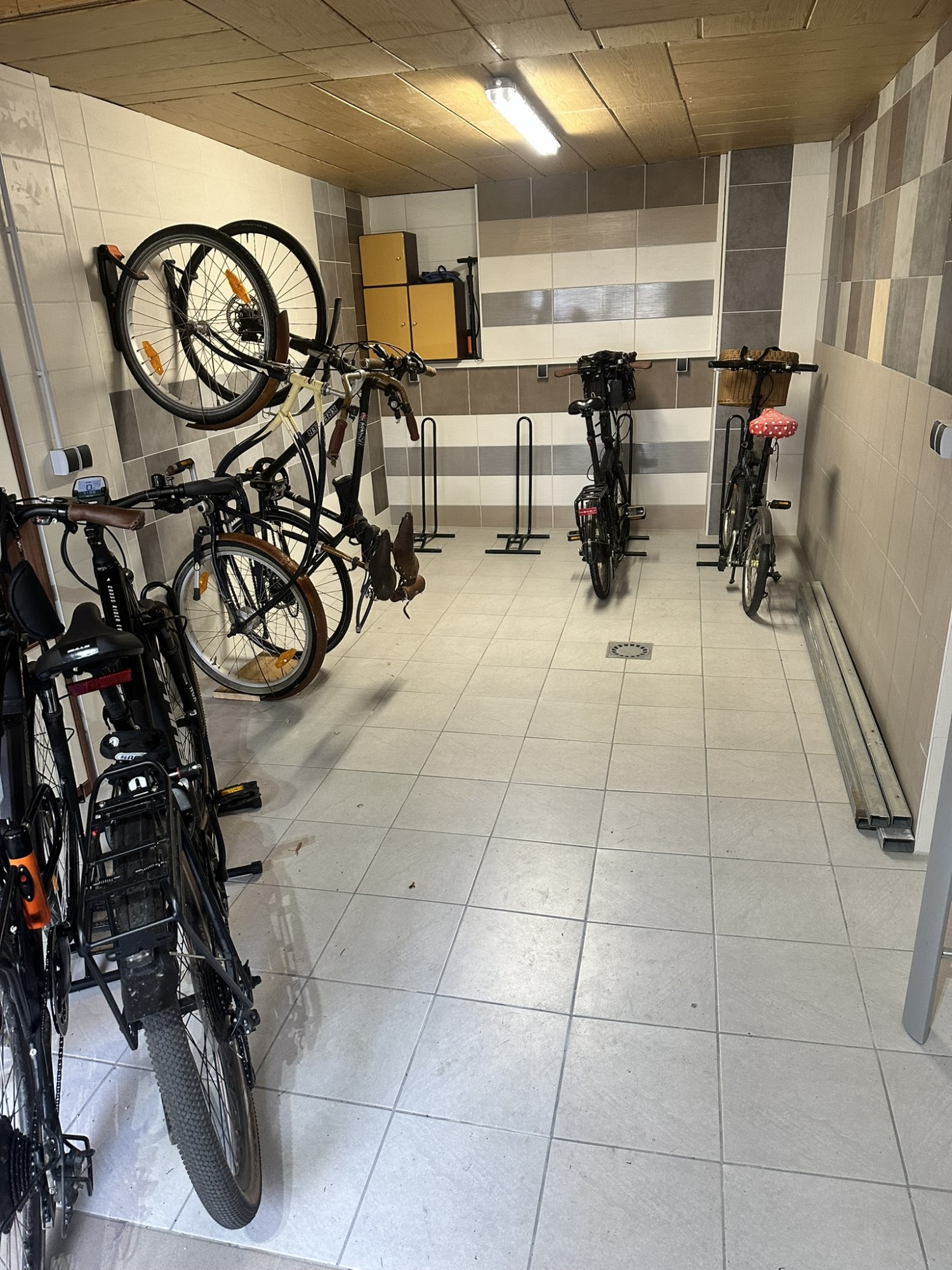 Fahrradgarage.JPEG