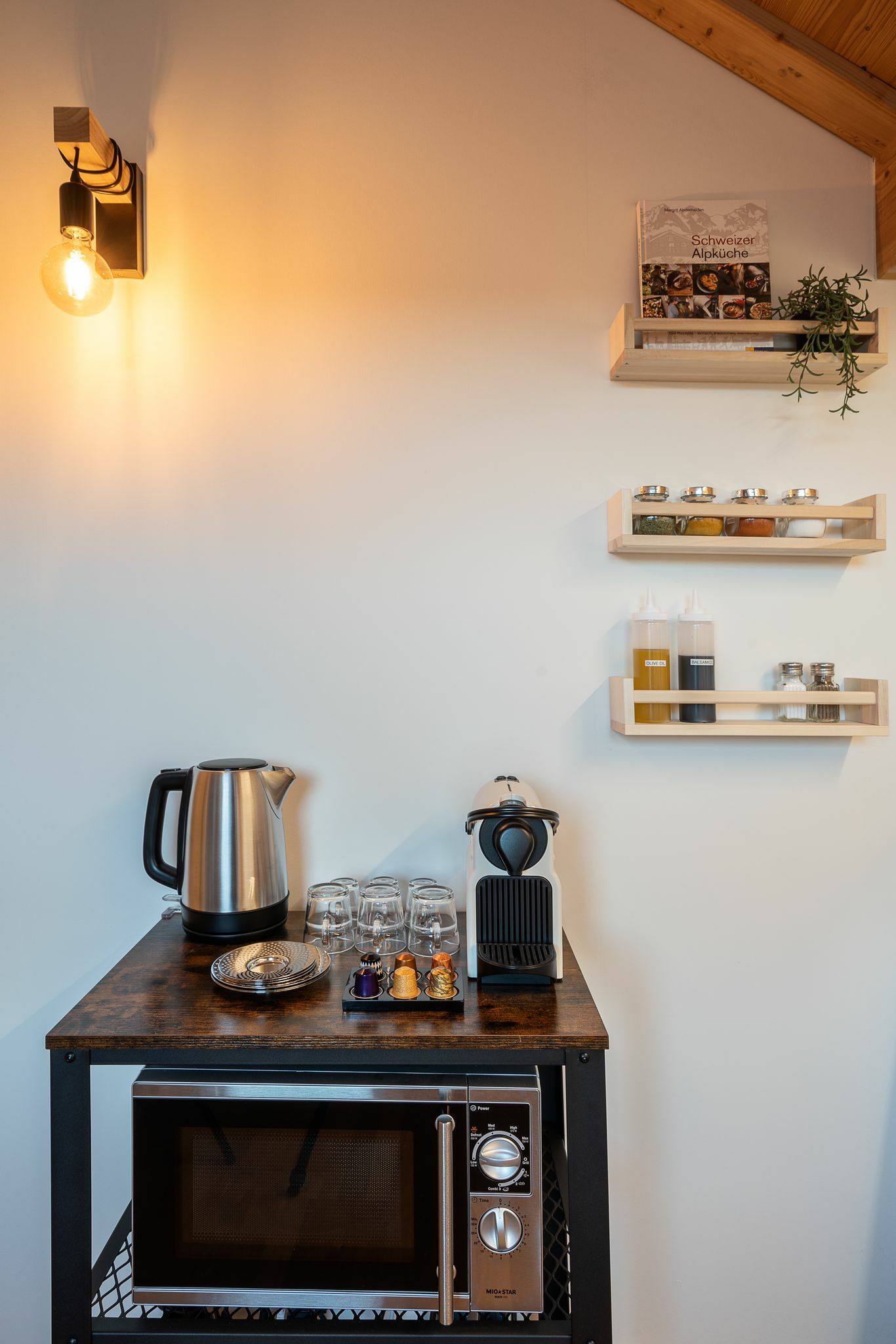 PHOTO-2023-02-17-19-19-45 2.jpeg