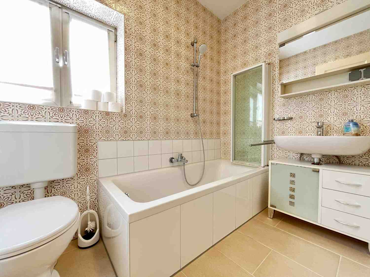 SWF121_ Amberger Straße 5, 92521 Schwarzenfeld (8).jpg