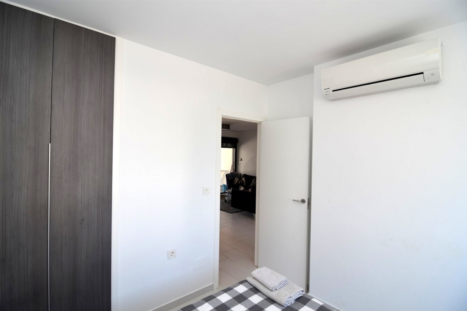 DSC_0551 (Custom).JPG