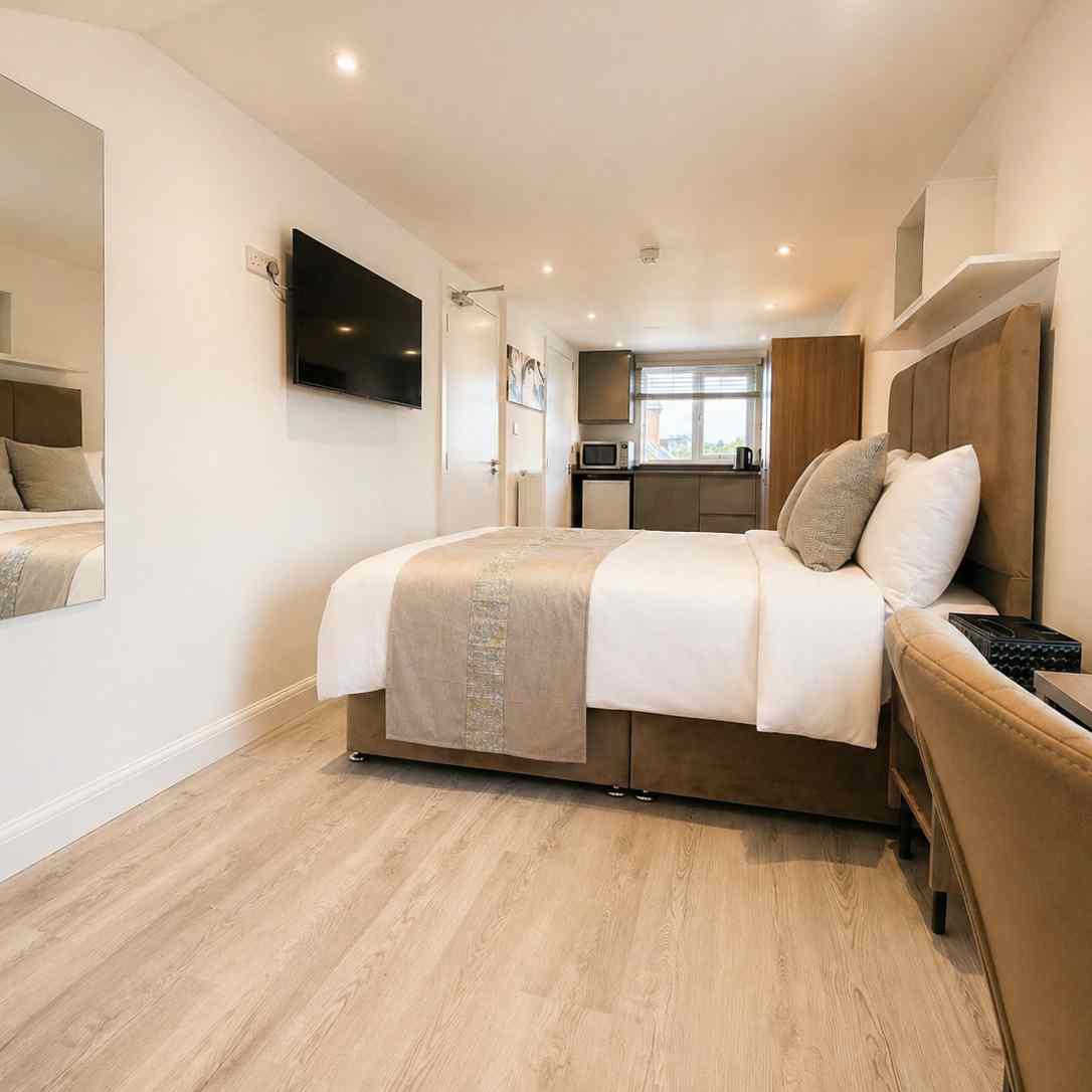 ExecStay Central Reading Room 5, as shown in the official booking engine