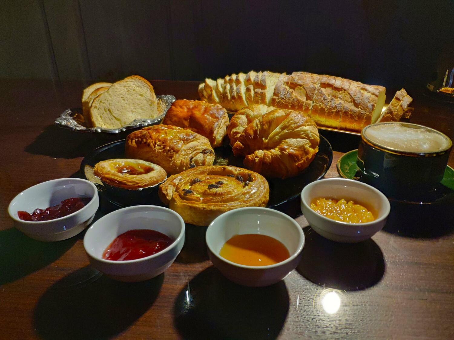 AIRBNB PETIT DEJ 2.jpg