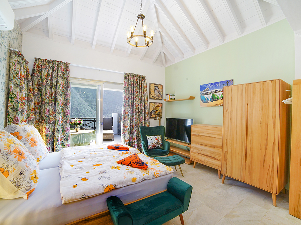 Wohnzimmer Gesamtblick.jpg