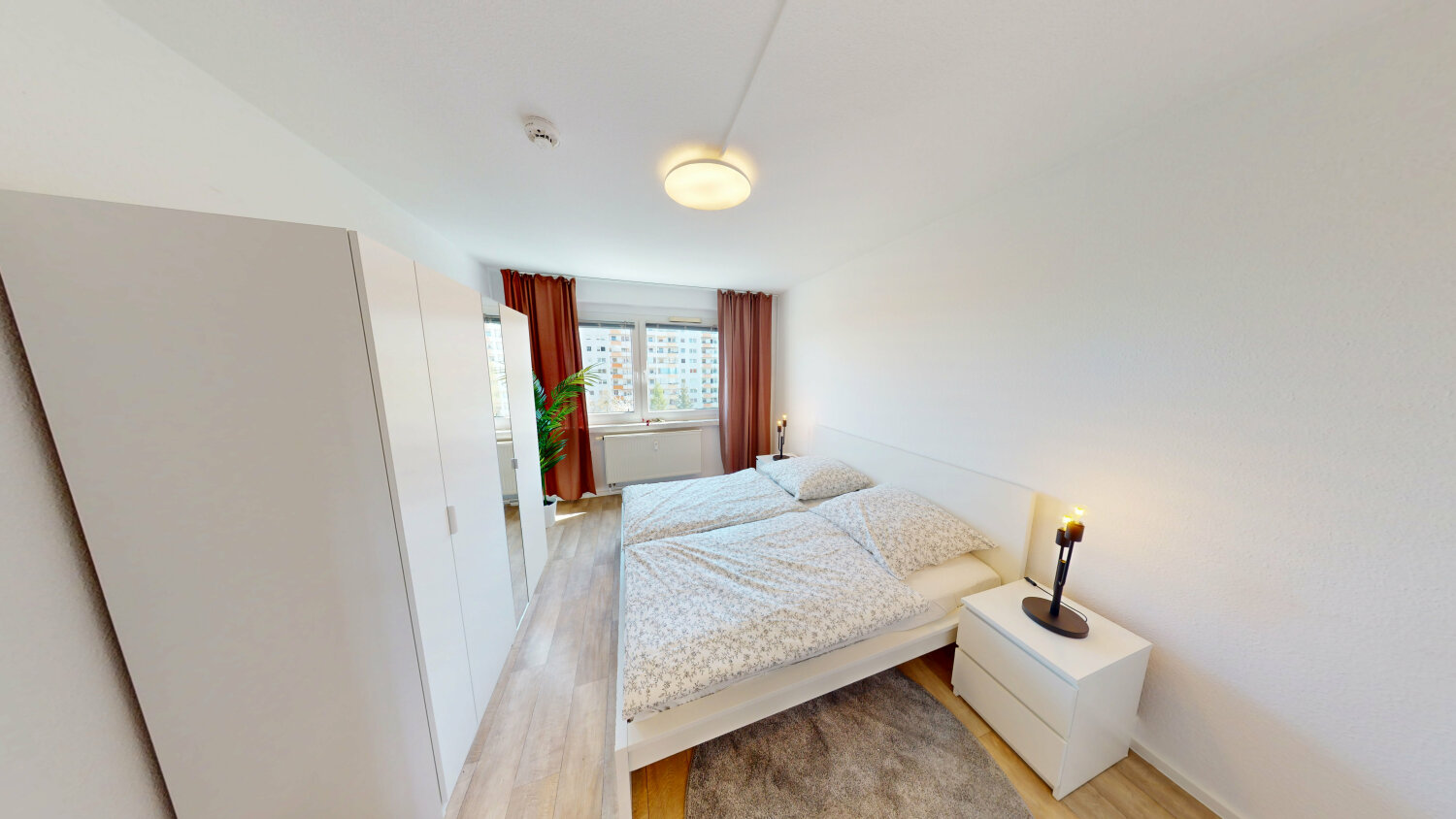 Schlafzimmer (3).jpg