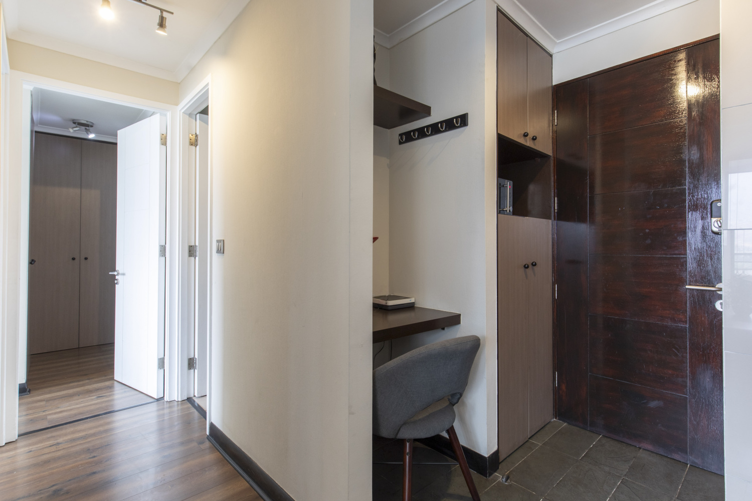 CXII120 d2203A (7).jpg