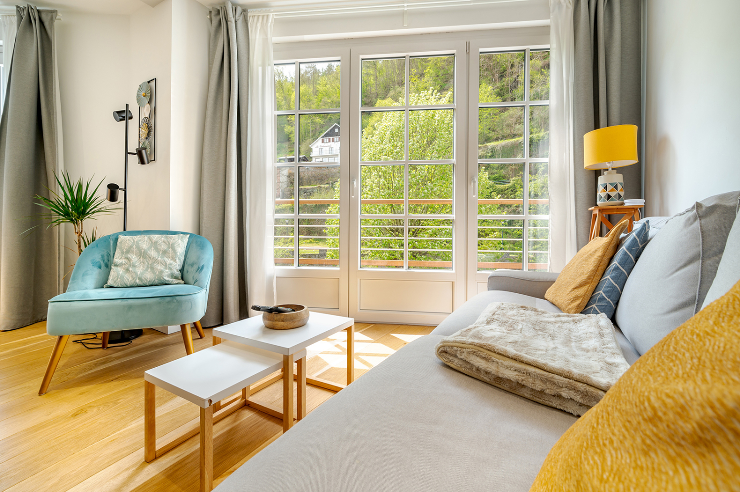 LROOur-10-01 (31).jpg