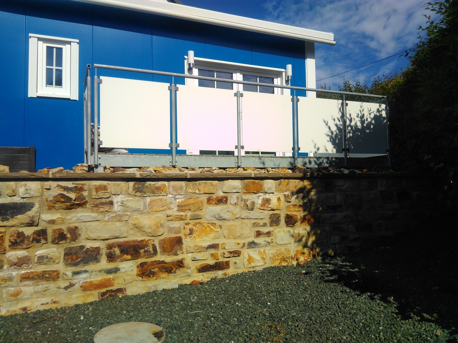 Blau 2 Sommer 2022 (1).jpg