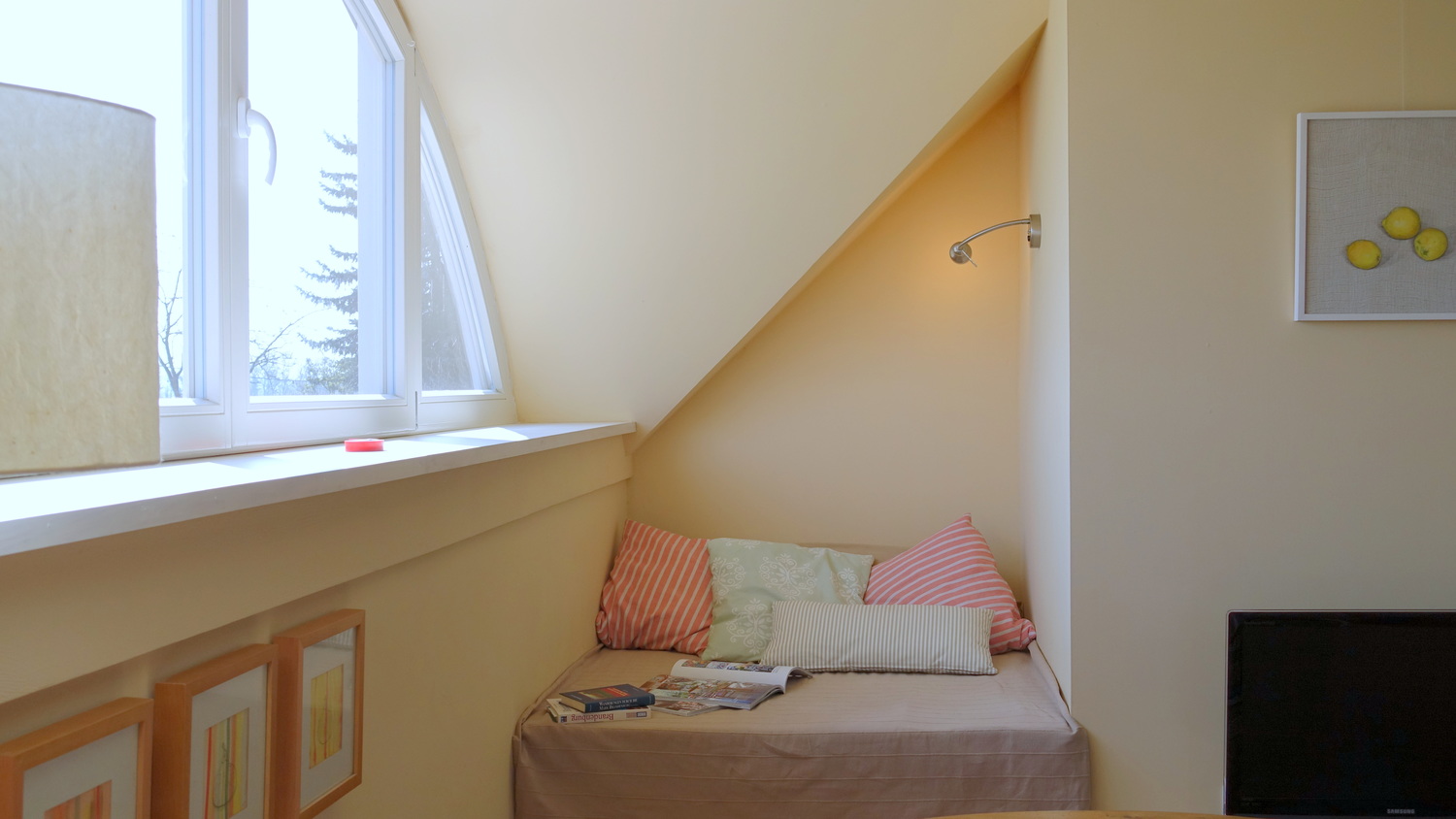 DSC02794-LeseEcke 180207.JPG