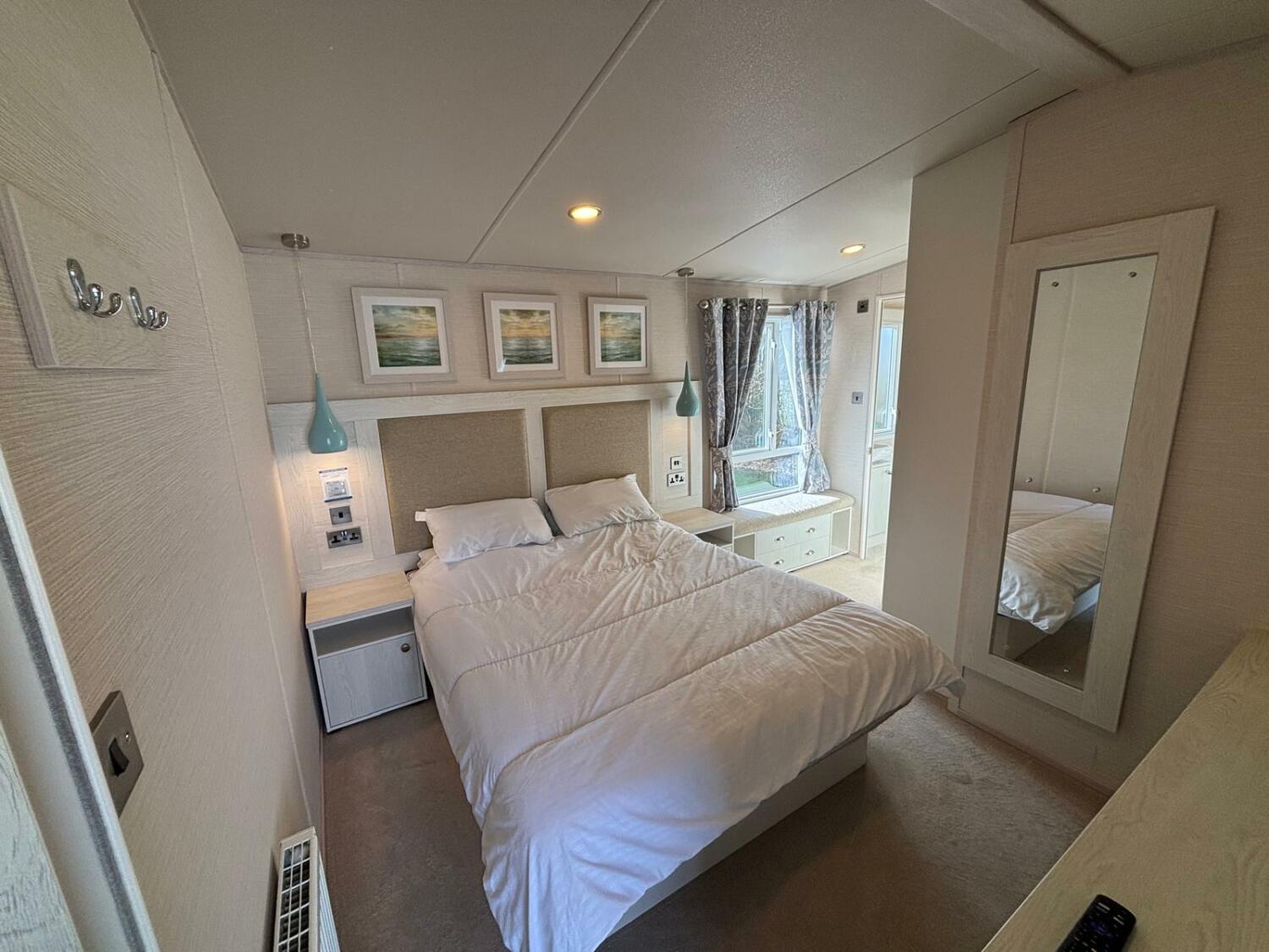 WhatsApp Image 2025-03-01 at 11.53.03_57bf3904.jpg