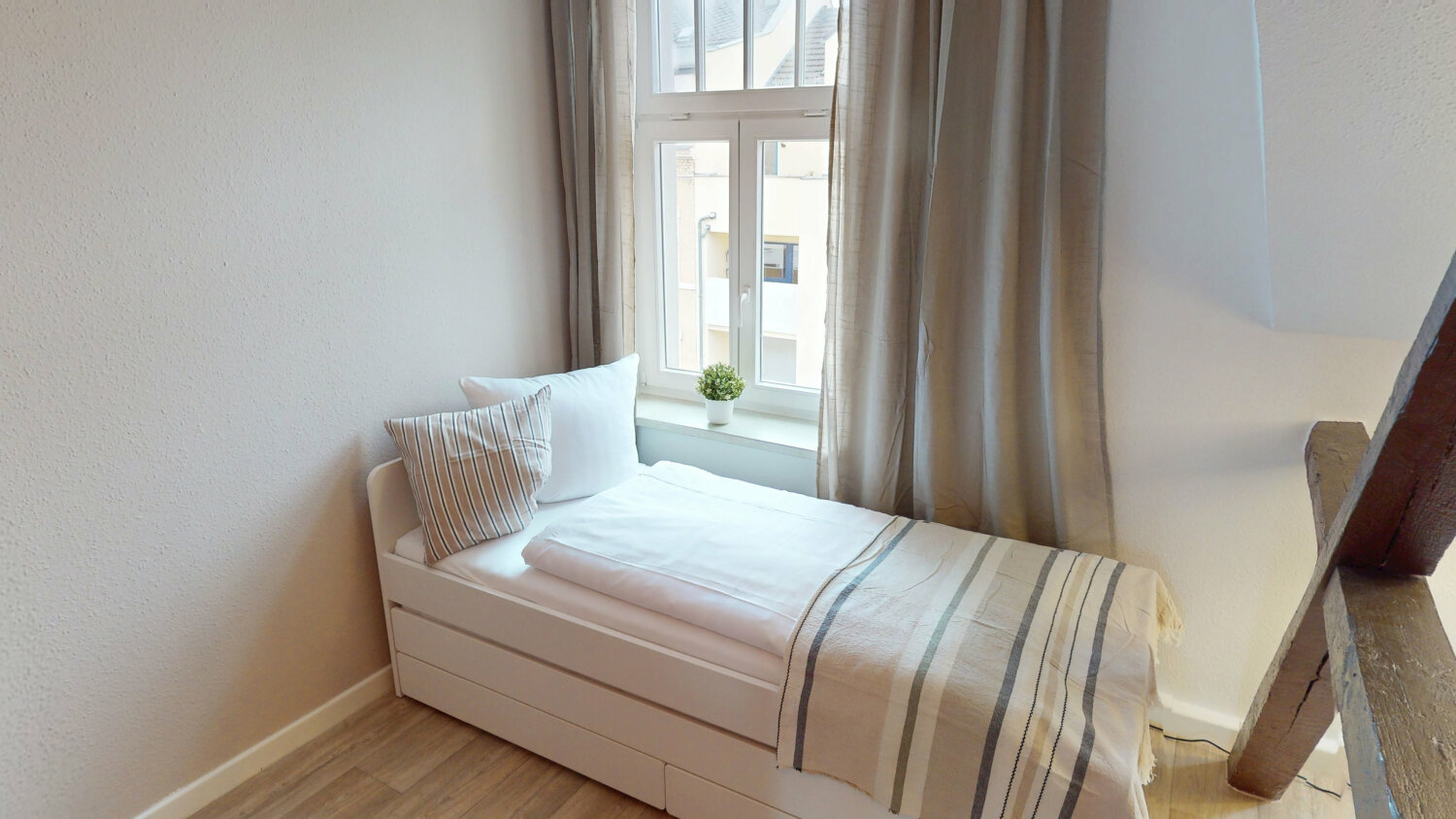 Hübschmannstr. 10 Schlafplatz.jpg