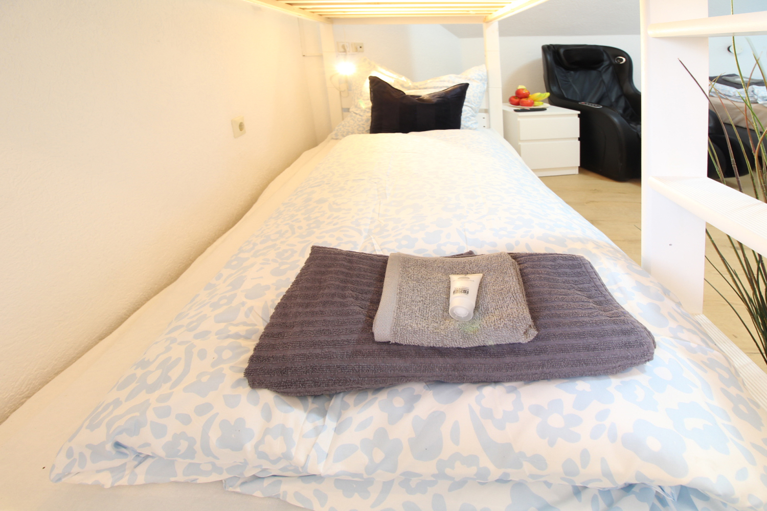 2025-03-21 - schlafplatz im hochbett_b.jpg