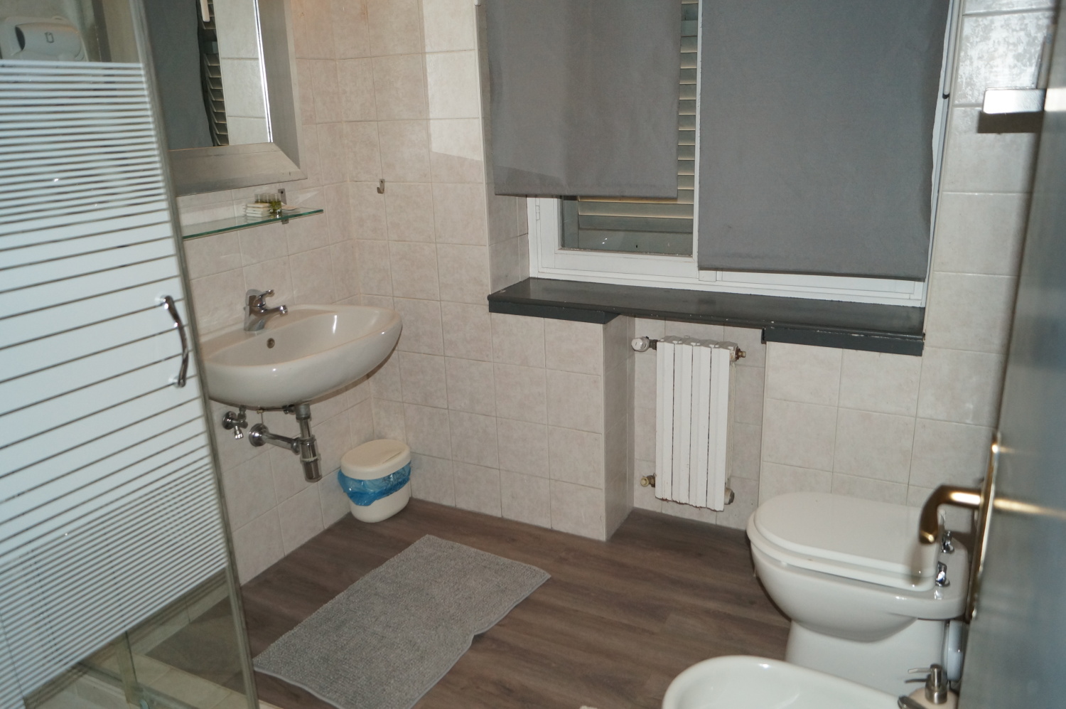 NAVIGLI DARSENA - T BAGNO 1.JPG