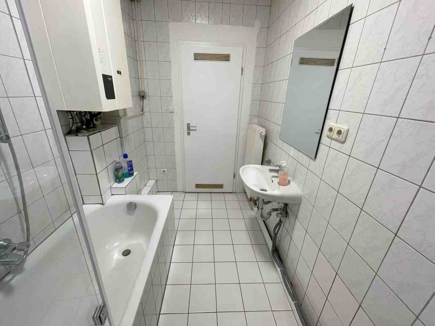 SAD401_(EG) Regensburger Straße 13, 92421 Schwandorf (11).jpg