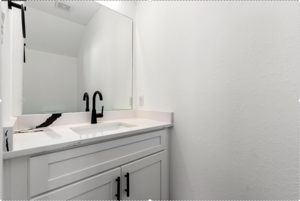 Video Screen1728638492387.png