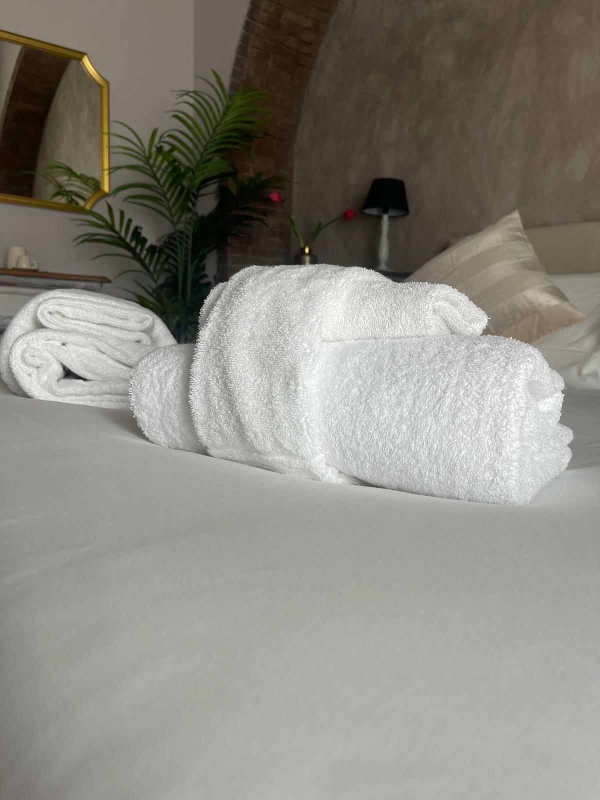 WhatsApp Image 2024-04-18 at 14.49.02 (1).jpeg