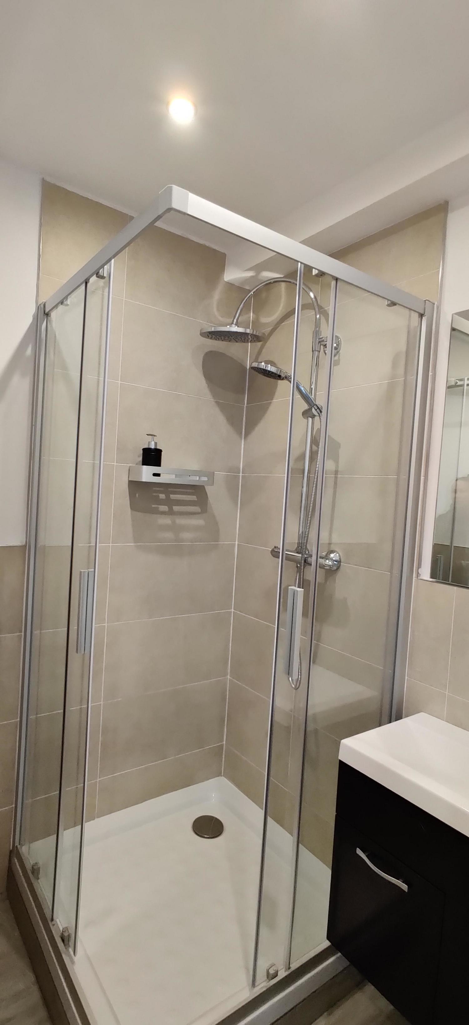 1. OG Duschbade ohne WC.jpg