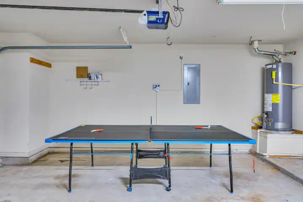 Larreta Airbnb pics  (1).png