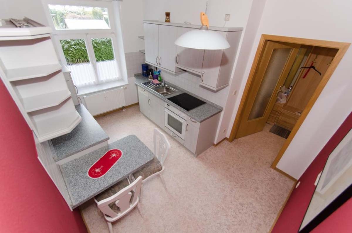 Gaestewohnung-Ferienwohnung-Chemnitz-Geibelstr.58 (8).jpg