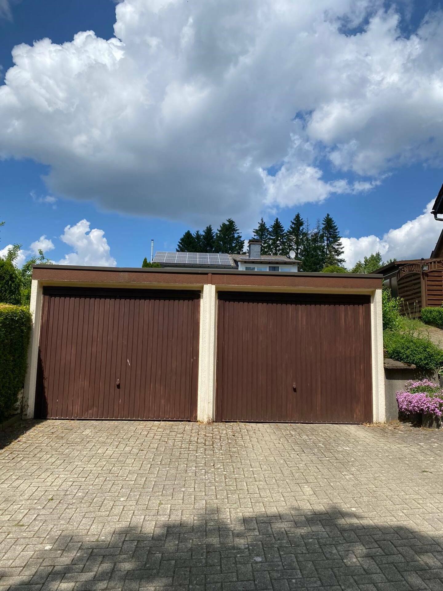 Garagen und Stellplätze.jpeg