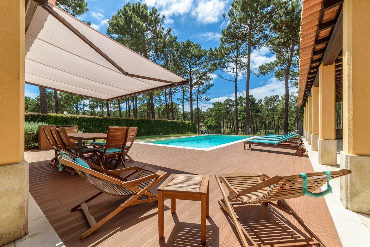 Lisbon Beach Villas Villa 18 Lovely 4 bedroom holiday villa in golf