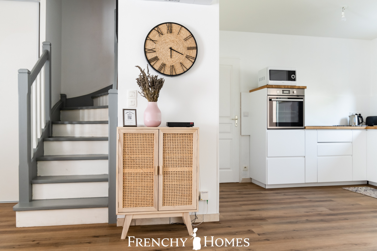 FrenchyHomes23Logo-519.jpg
