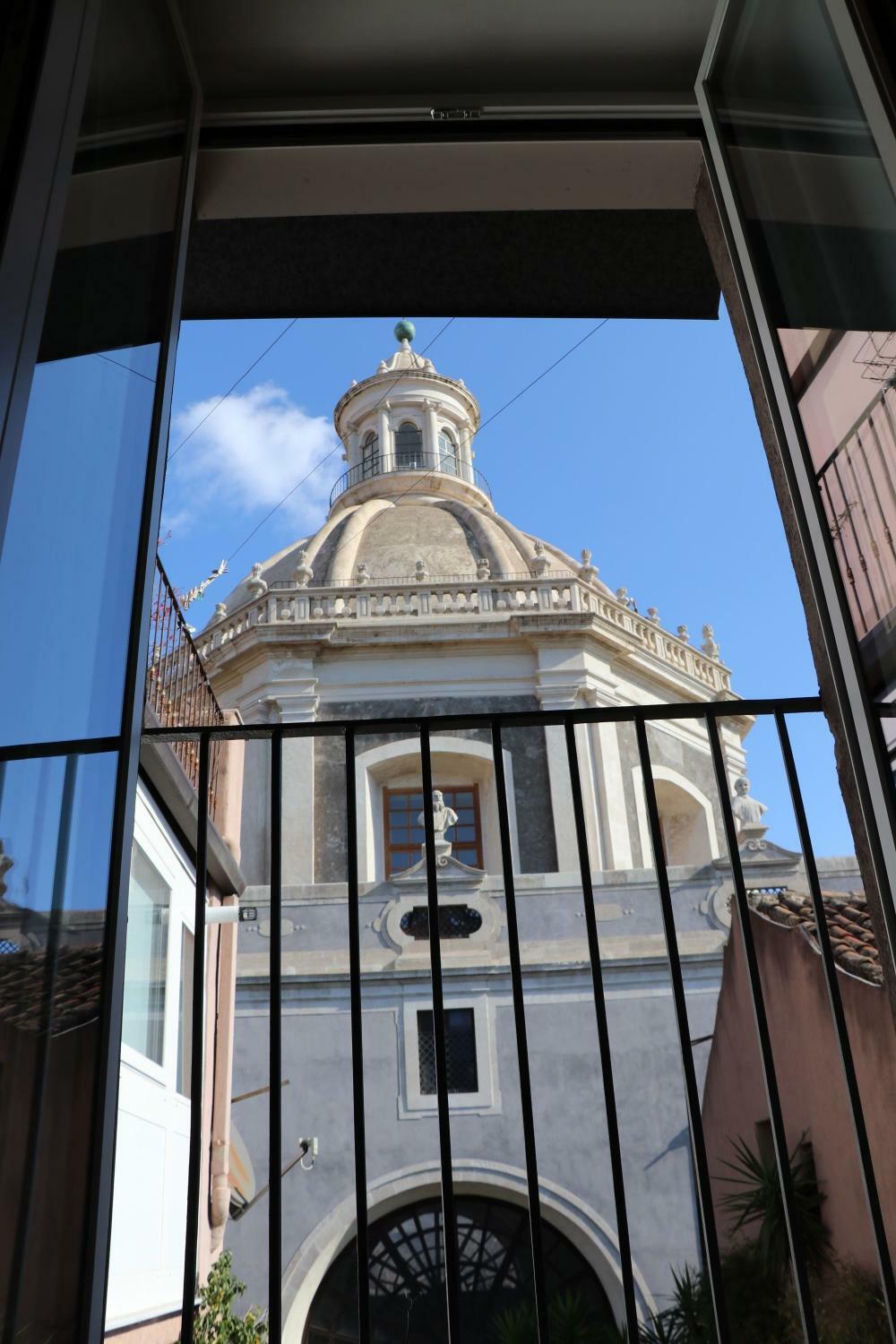 Casa 2 - vista dalla stanza da letto.jpg