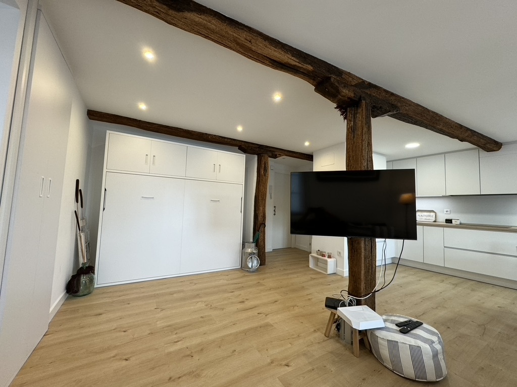 AIJO cama plegada sala.jpeg