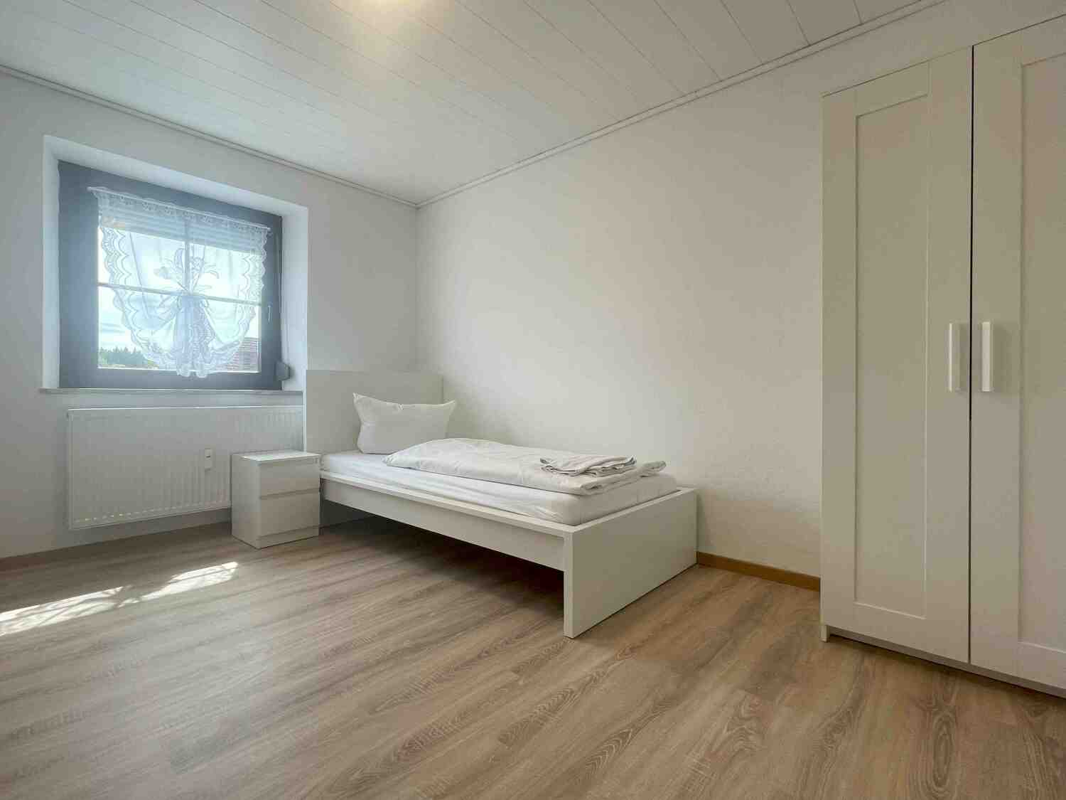 WEN111_(1.OG) Pressather Straße 115, 92637 Weiden i.d.OPf (9).jpg