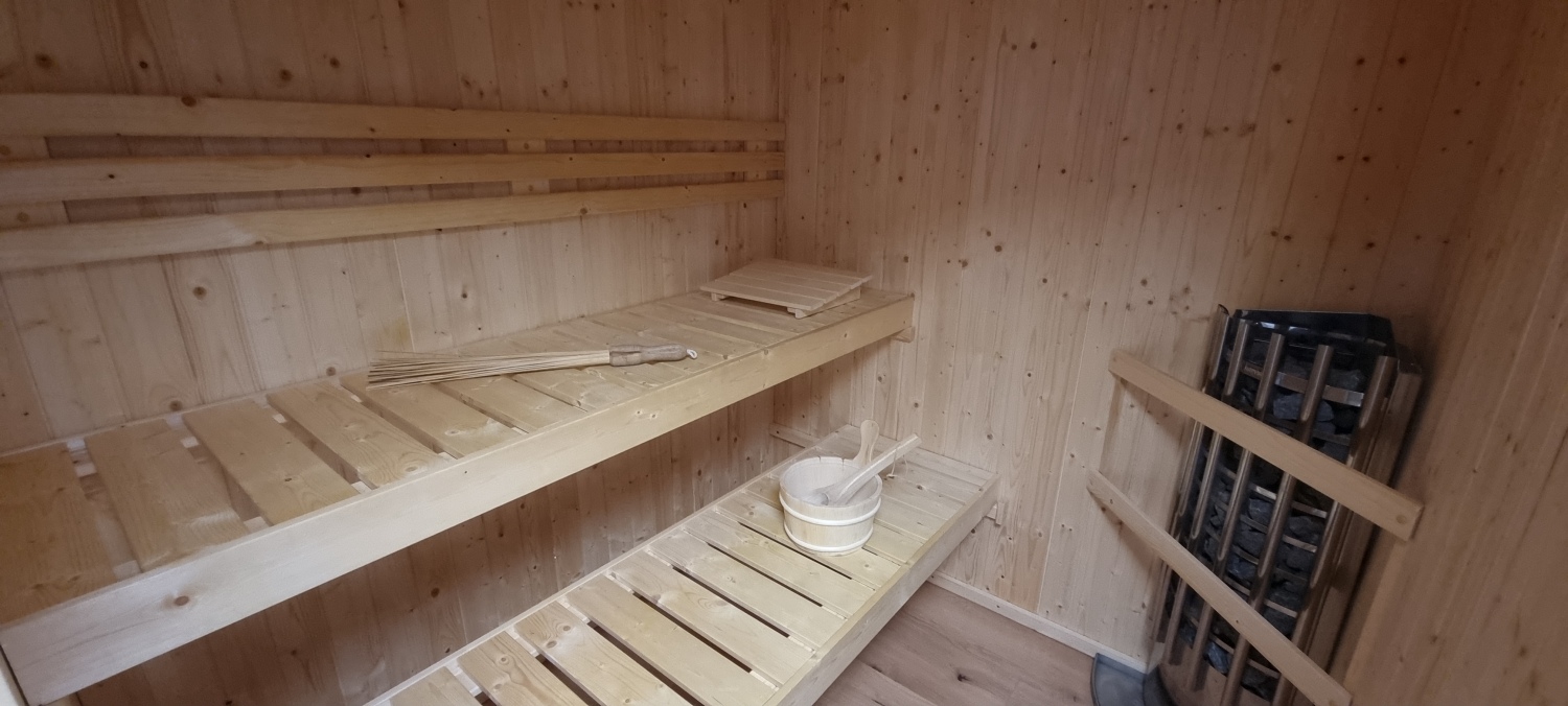Sauna innen.jpg