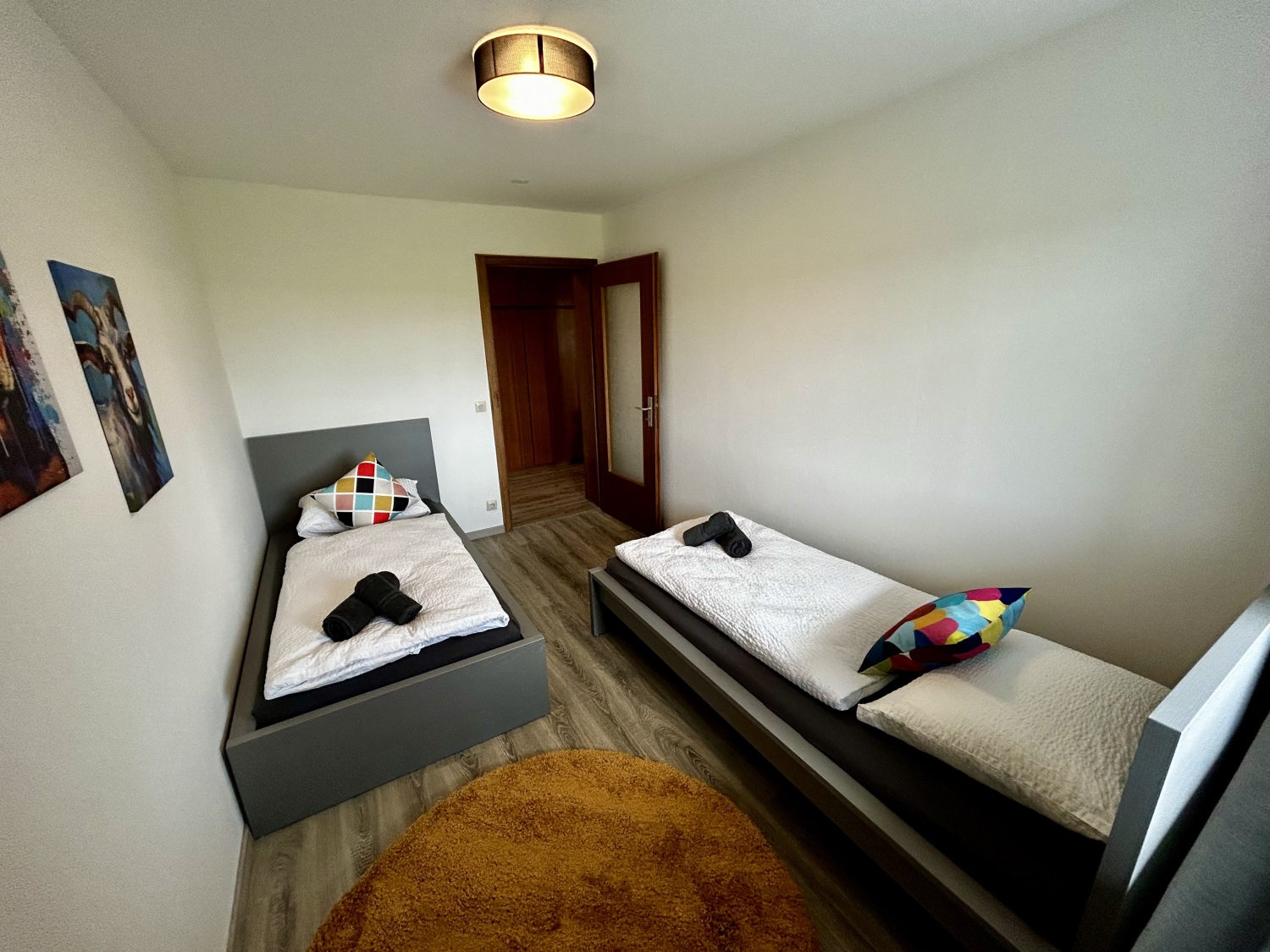 Schlafzimmer 2a.jpeg