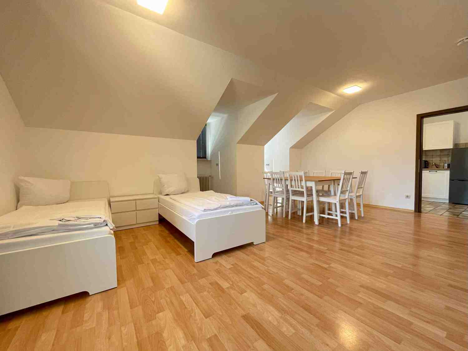 LAP103_(DG rechts) Pielmühler Straße 4, 93138 Lappersdorf (3).jpg