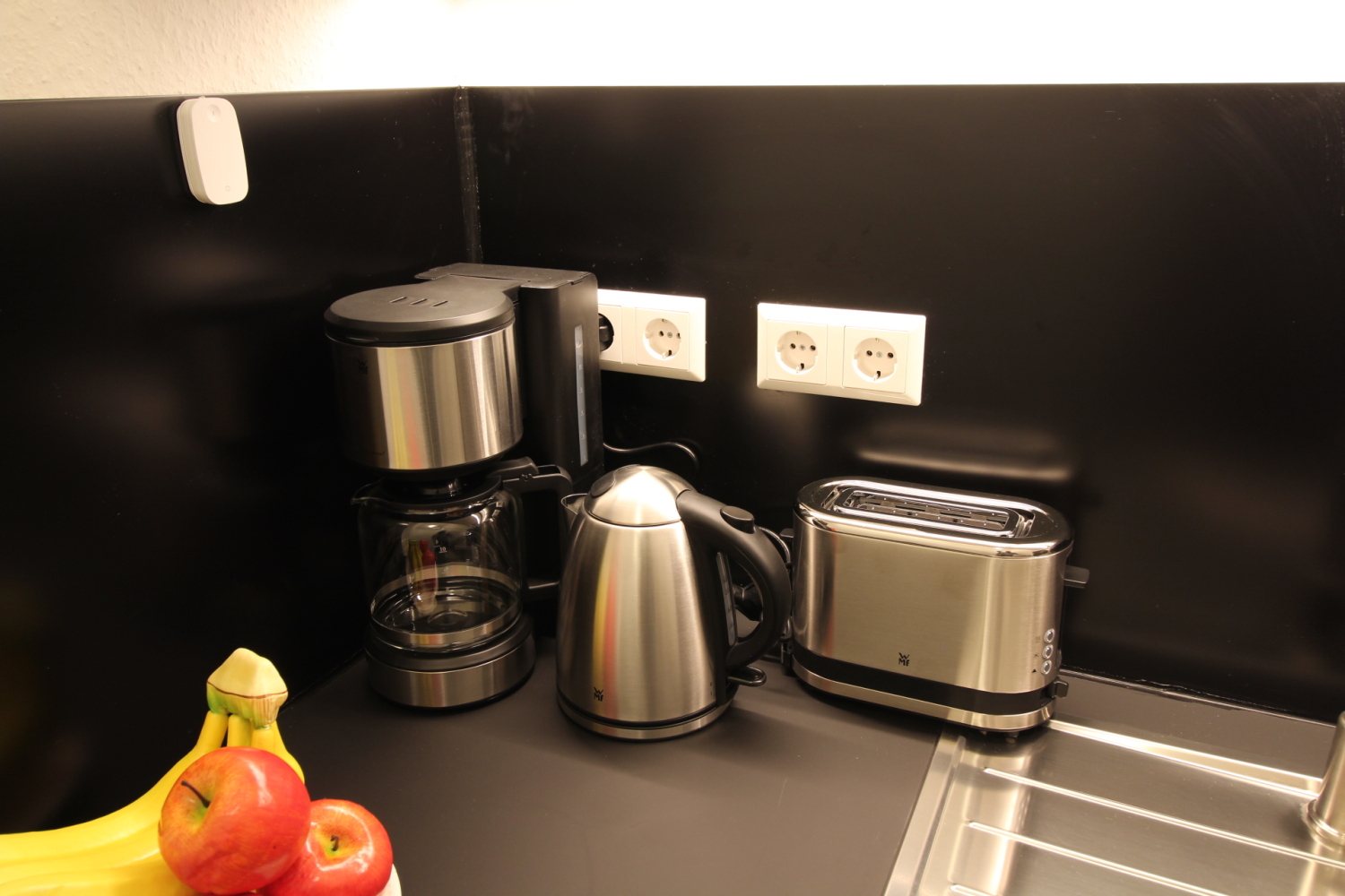 WMF devices closeup.jpg